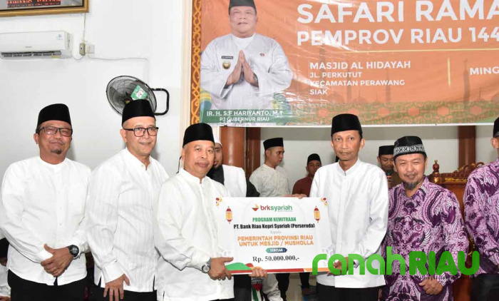 Safari Ramadan di Siak, CSR BRK Syariah bawa Berkah bagi Masjid Al Hidayah